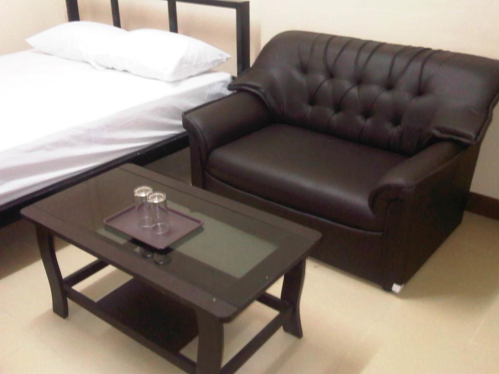 Lee House Inn Bangkok Rom bilde